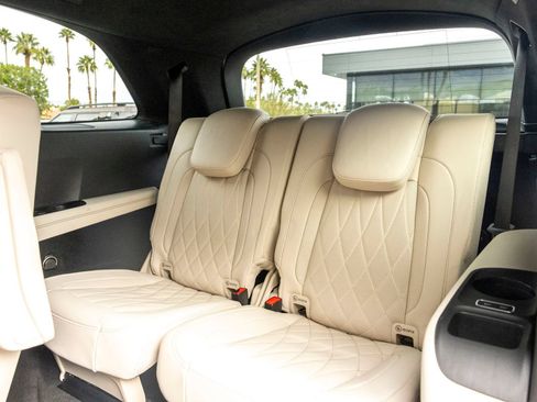 Used 2023 Mercedes-Benz GLS 63 AMG 4MATIC image 22