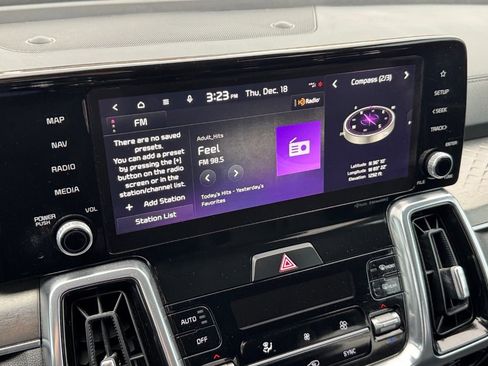 Used 2022 Kia Sorento SX image 23