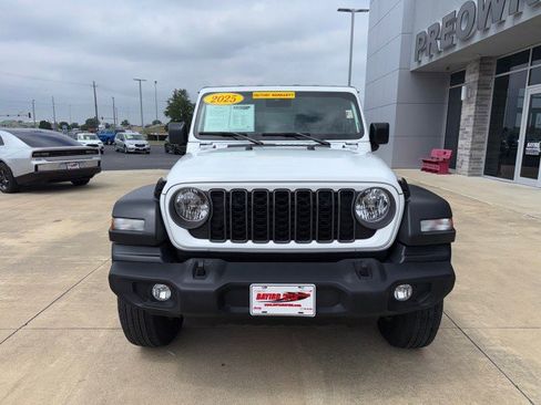 Used 2025 Jeep Wrangler Unlimited Sport AWD/4WD image 4
