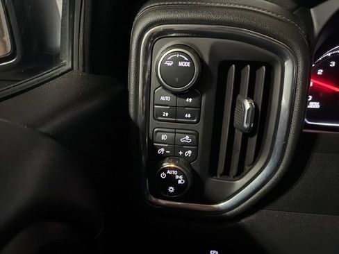 Used 2021 Chevrolet Silverado 1500 LT Trail Boss w/ Bed Protection Package image 19