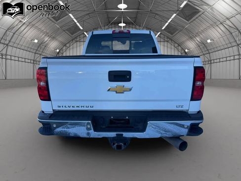 Used 2018 Chevrolet Silverado 3500 LTZ image 6
