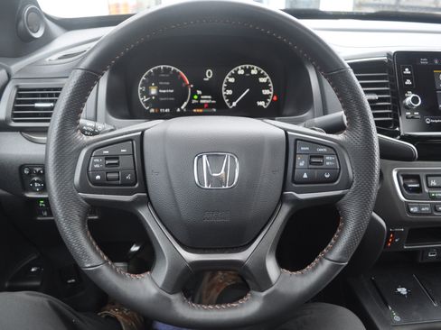 Certified 2025 Honda Ridgeline TrailSport image 19