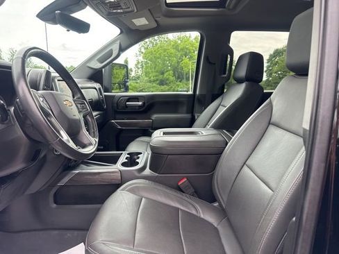 Used 2020 Chevrolet Silverado 2500 LTZ w/ LTZ Plus Package AWD/4WD image 15