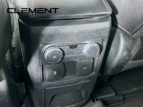 Certified 2022 Ford Explorer XLT w/ Equipment Group 202A image 33