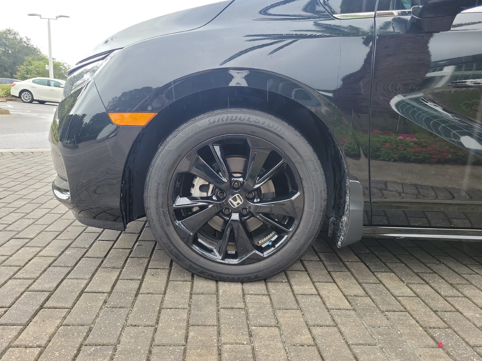 Used 2024 Honda Odyssey Sport image 7