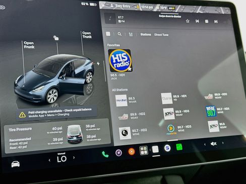 Used 2024 Tesla Model Y Long Range AWD/4WD image 19