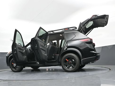 New 2026 Nissan Rogue Rock Creek image 43