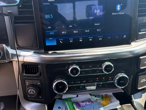 Used 2022 Ford F150 Lariat w/ Bed Utility Package AWD/4WD image 16