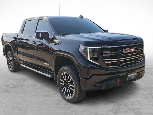 Used 2025 GMC Sierra 1500 AT4 w/ AT4 Premium Package AWD/4WD image 1