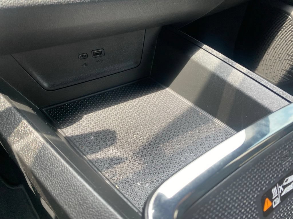 Used 2025 Chevrolet Equinox RS w/ Safety and Technology Package FWD image 23