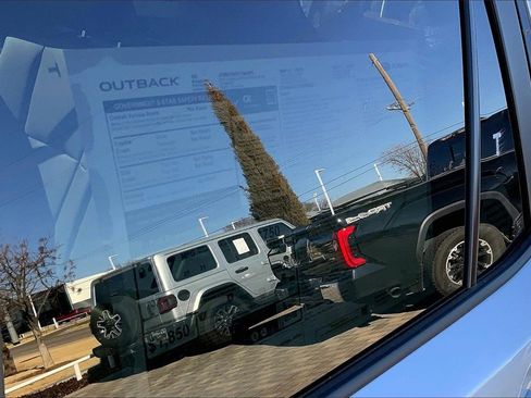 Used 2026 Subaru Outback Premium image 14