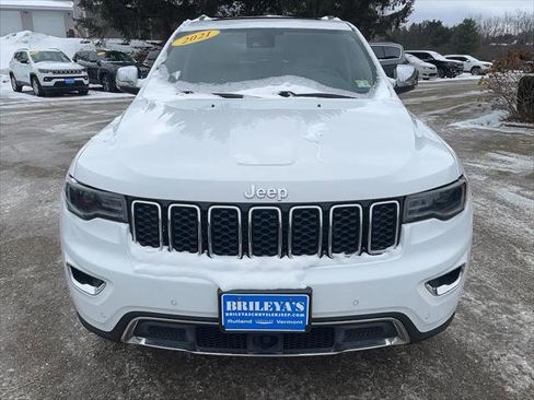 Certified 2021 Jeep Grand Cherokee Limited w/ Luxury Group II image 2