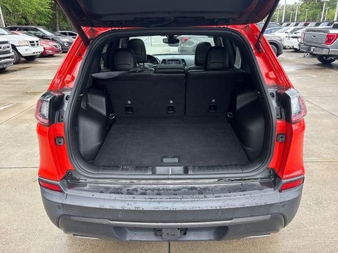 Used 2021 Jeep Cherokee Latitude Lux 80th Anniv w/ Quick Order Package 26U 80TH image 32