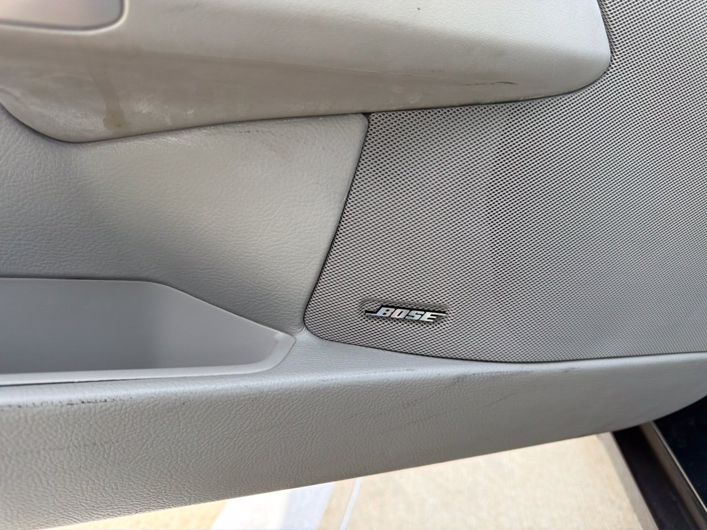 Used 2010 Chevrolet Corvette Grand Sport w/ Preferred Equipment Group RWD image 5