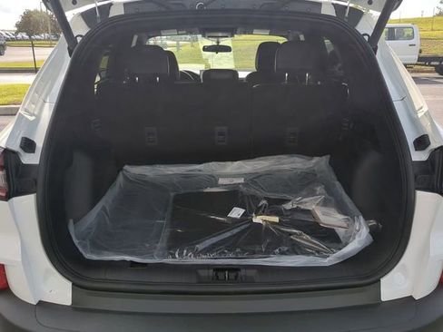 Used 2025 Ford Escape ST-Line w/ Equipment Group 301A image 13