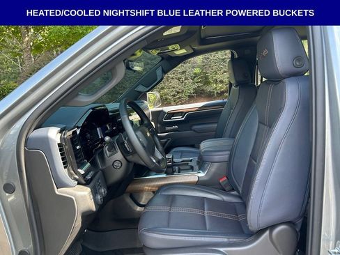 Used 2025 Chevrolet Silverado 1500 High Country w/ Technology Package RWD image 6