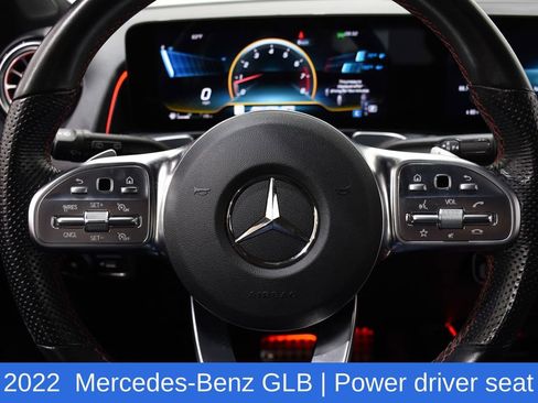 Used 2022 Mercedes-Benz GLB 35 AMG 4MATIC image 11