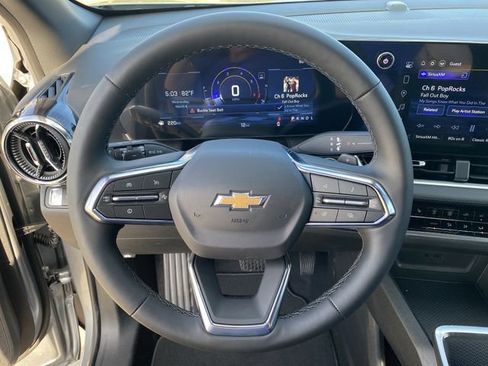 New 2026 Chevrolet Equinox LT image 29