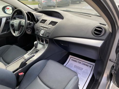 Used 2010 MAZDA MAZDA3 s Sport FWD image 10