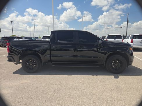 Used 2026 Chevrolet Silverado 1500 Custom RWD image 2