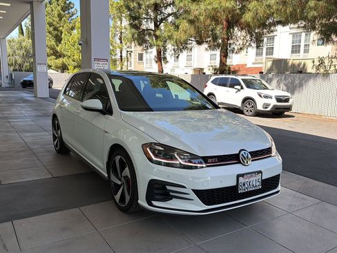 Used 2019 Volkswagen GTI 4-Door FWD image 7