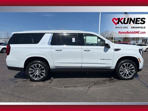 New 2026 GMC Yukon XL Denali image 2