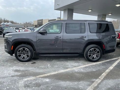 New 2026 Jeep Grand Wagoneer 4WD image 8