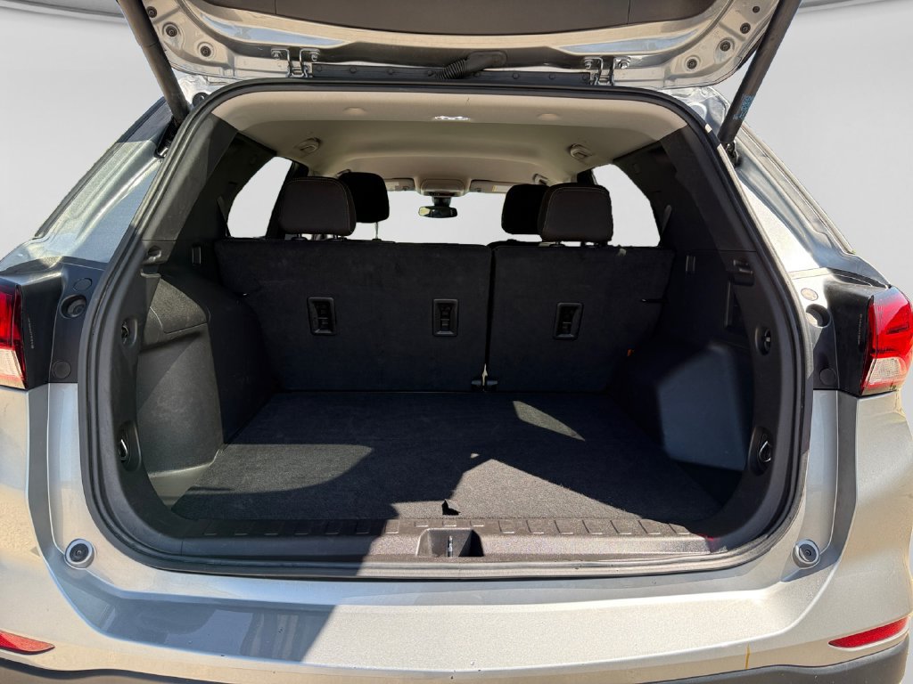 Used 2024 Chevrolet Equinox LT AWD/4WD image 42
