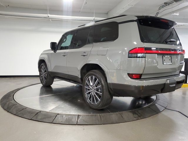 Used 2026 Lexus GX 550 AWD/4WD image 7