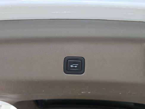 Used 2024 GMC Yukon XL Denali w/ Max Trailering Package RWD image 31