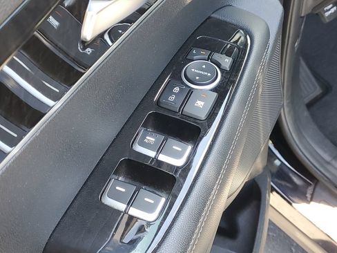 Used 2016 Kia Sorento AWD image 22