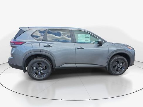 New 2026 Nissan Rogue SV FWD image 12