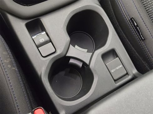 Used 2025 Subaru Forester Premium image 31