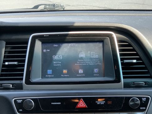 Used 2019 Hyundai Sonata SE FWD image 29