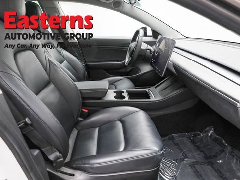 Used 2019 Tesla Model 3 Performance image 21