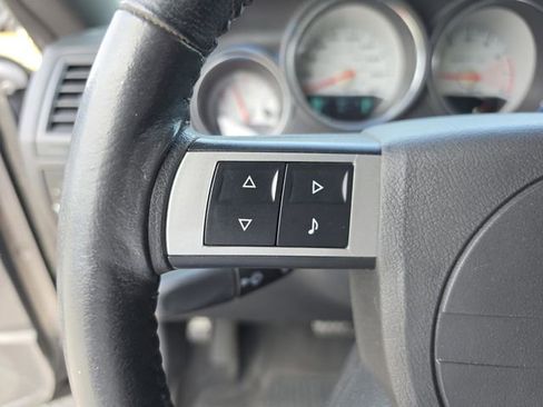 Used 2009 Dodge Challenger SRT8 w/ SRT Option Group II RWD image 32