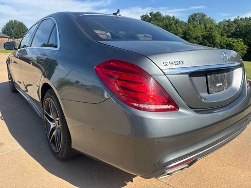 Used 2017 Mercedes-Benz S 550 4MATIC Sedan image 3