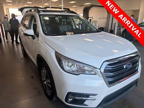 Used 2021 Subaru Ascent Limited w/ Technology Package image 1