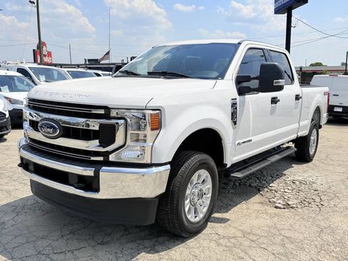 Used 2020 Ford F250 XLT AWD/4WD image 3