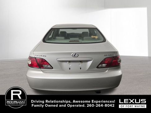 Used 2004 Lexus ES 330 image 4