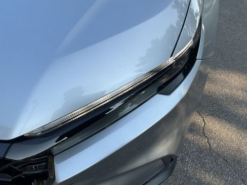Used 2024 Honda CR-V Sport image 6