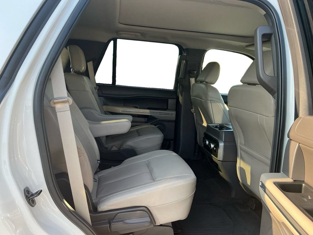 Used 2021 Ford Expedition XLT RWD image 23