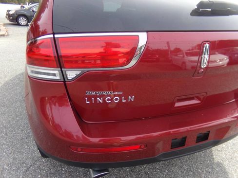 Used 2015 Lincoln MKX Base AWD 4dr SUV w/ Equipment Group 102A image 12