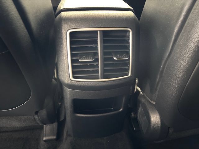 Used 2023 Kia Sportage EX AWD/4WD image 19