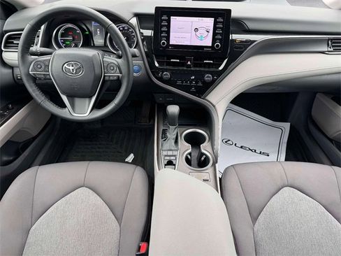 Used 2023 Toyota Camry LE image 14