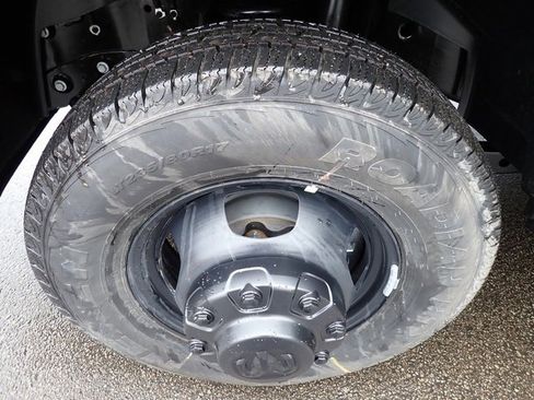 New 2026 RAM 3500 Tradesman image 12