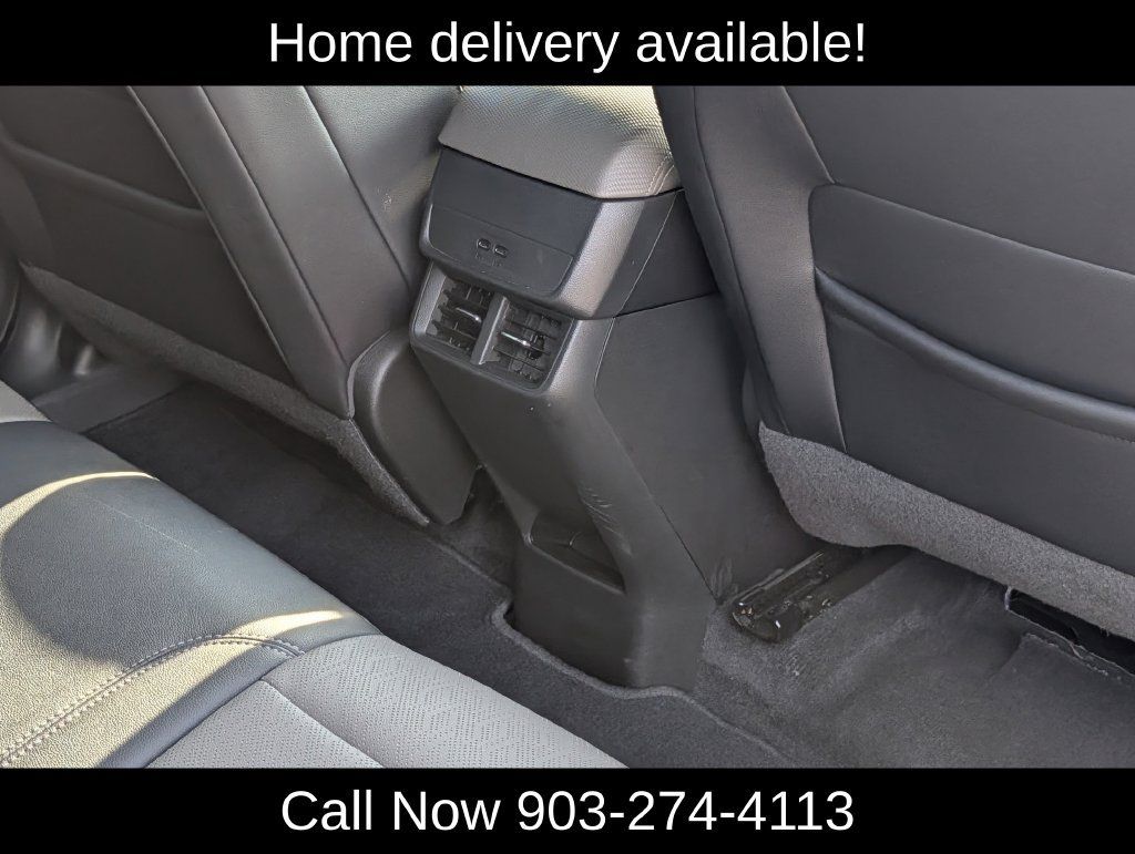 Used 2025 Chevrolet Equinox LT w/ Convenience Package II FWD image 32