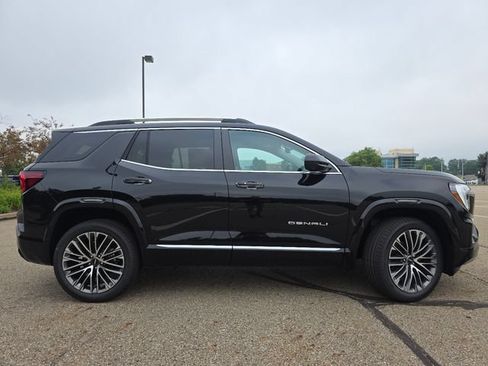 New 2027 GMC Terrain Denali AWD/4WD image 17