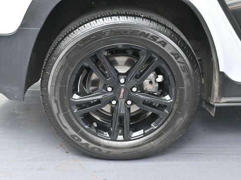 Used 2022 GMC Terrain AT4 AWD/4WD image 39