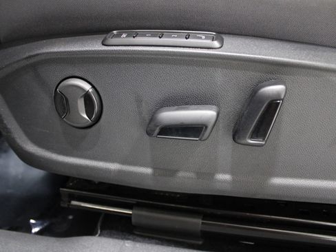 Used 2023 Volkswagen ID.4 Pro S AWD/4WD image 45
